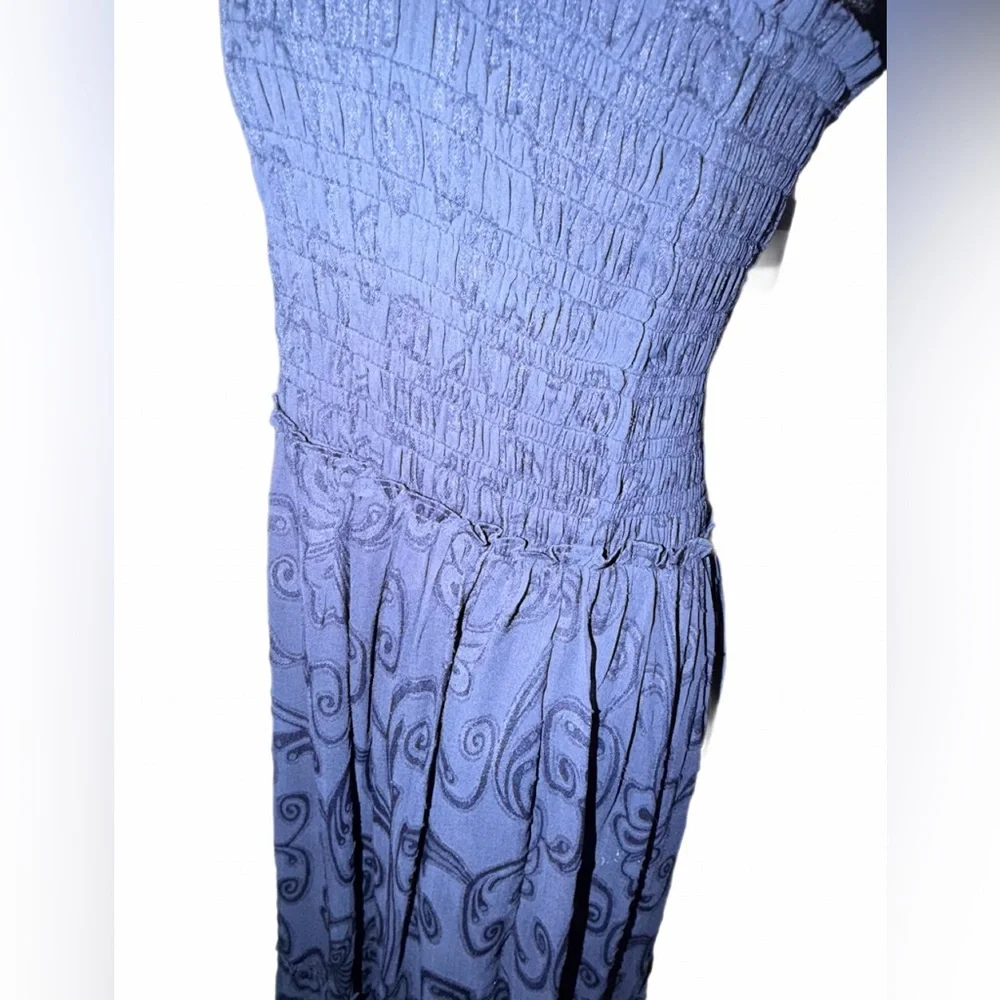 Lilly Pulitzer Hadley Smocked Dress- maxi, navy,
lined, and flattering! LN XL π - Picture 10 of 15